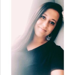 Meet your Posher, Makenzie